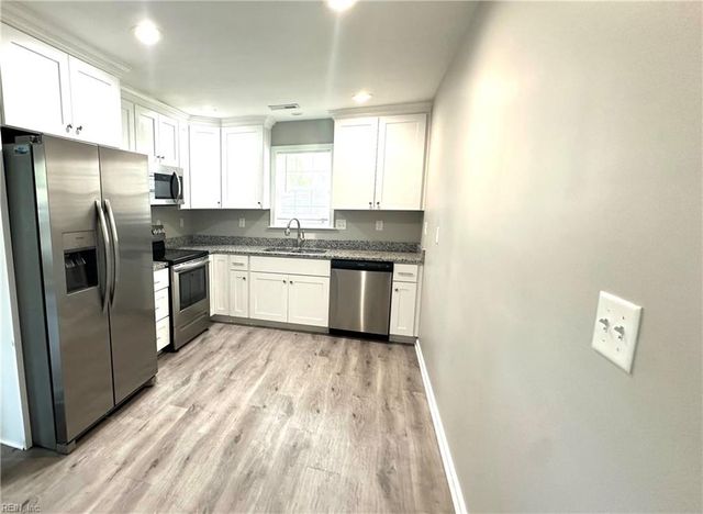 7934 Woodall RD, Norfolk, VA 23518