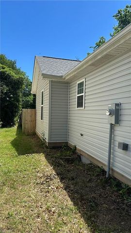 7934 Woodall RD, Norfolk, VA 23518