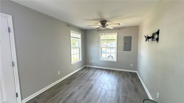 7934 Woodall RD, Norfolk, VA 23518