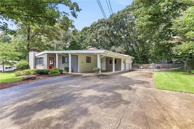 3532 Wesley Drive, Gainesville, GA 30506