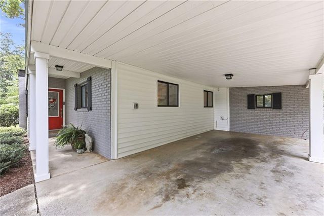 3532 Wesley Drive, Gainesville, GA 30506