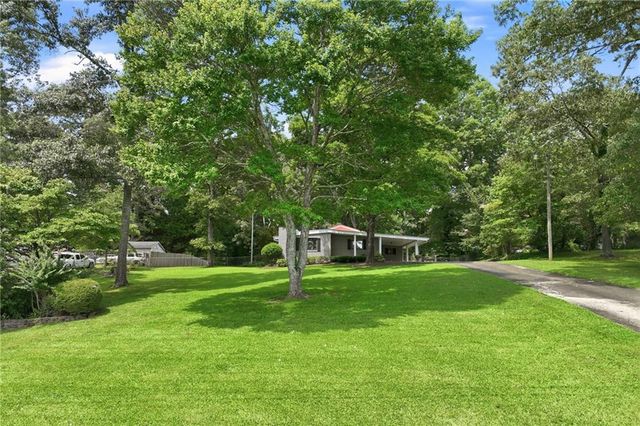 3532 Wesley Drive, Gainesville, GA 30506