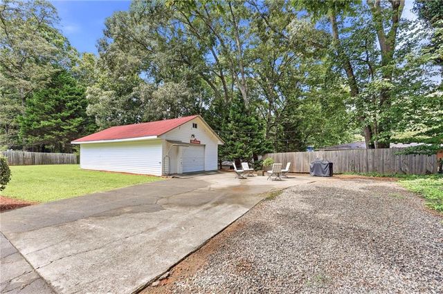 3532 Wesley Drive, Gainesville, GA 30506