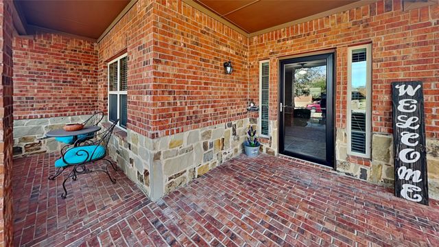 1120 Sierra Blanca Drive, Fort Worth, TX 76028