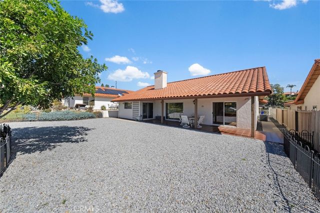 903 Crescent Bend, Fallbrook, CA 92028