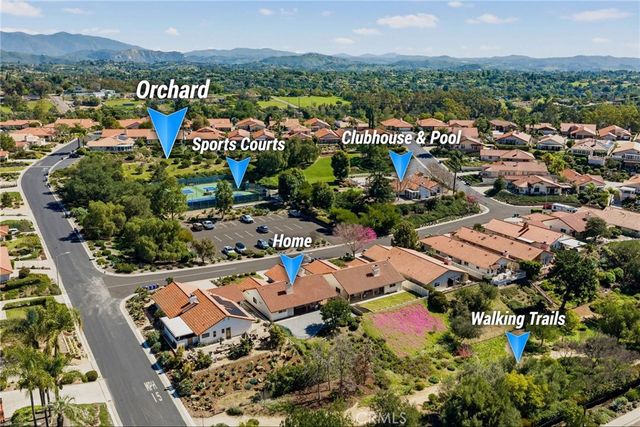 903 Crescent Bend, Fallbrook, CA 92028