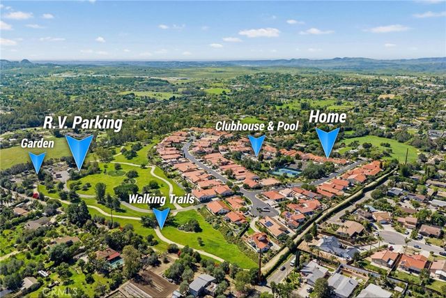 903 Crescent Bend, Fallbrook, CA 92028