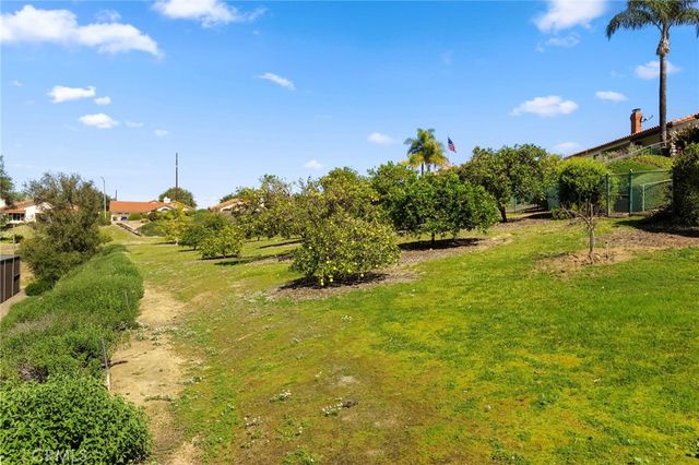 903 Crescent Bend, Fallbrook, CA 92028