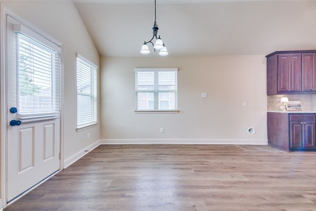 1417 Reiger Drive, Greenville, TX 75402