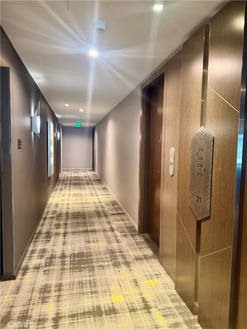 877 Francisco 2102, Los Angeles, CA 90017