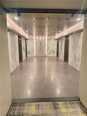 877 Francisco 2102, Los Angeles, CA 90017