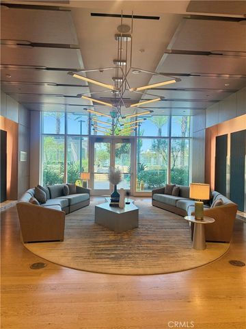 877 Francisco 2102, Los Angeles, CA 90017