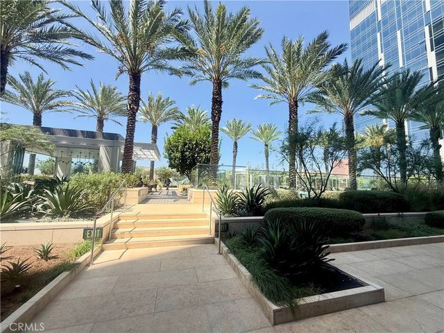 877 Francisco 2102, Los Angeles, CA 90017