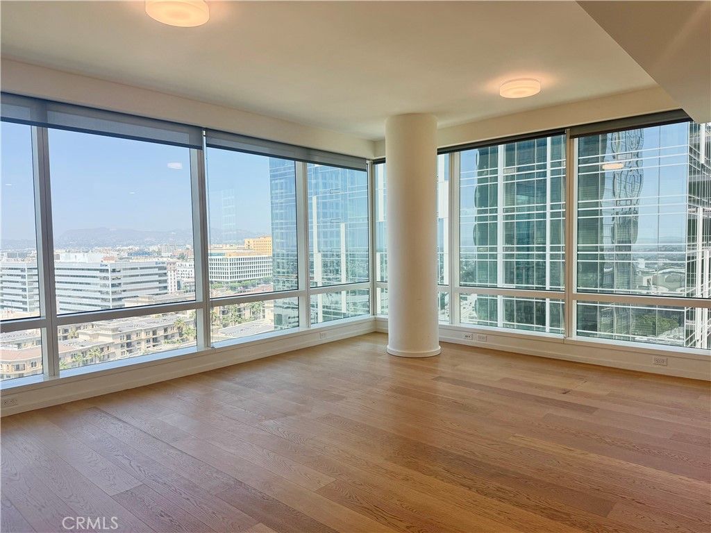 877 Francisco 2102, Los Angeles, CA 90017