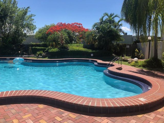 4716 SW 67th Ave D1, Miami, FL 33155