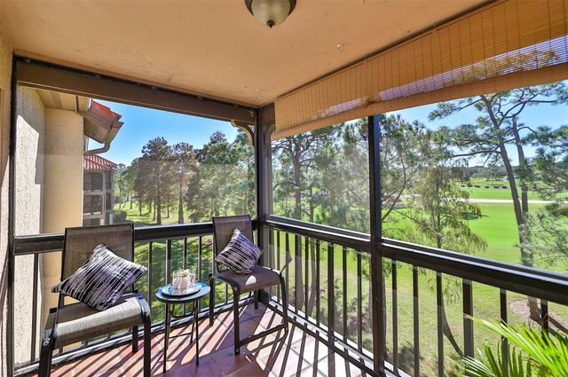 2400 FEATHER SOUND DRIVE 332, Clearwater, FL 33762