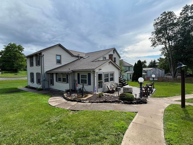 411 E 2nd Street, Perryville, KY 40468