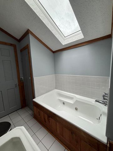 411 E 2nd Street, Perryville, KY 40468
