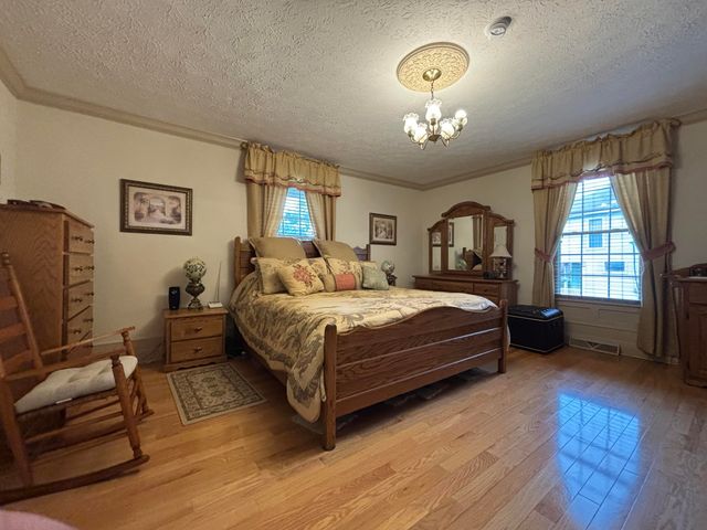 411 E 2nd Street, Perryville, KY 40468