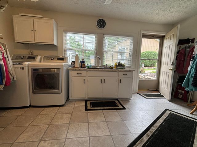 411 E 2nd Street, Perryville, KY 40468