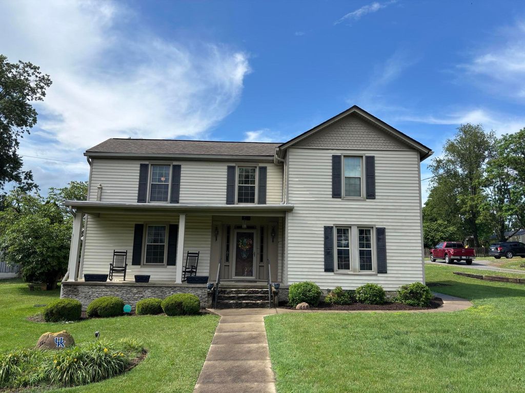 411 E 2nd Street, Perryville, KY 40468