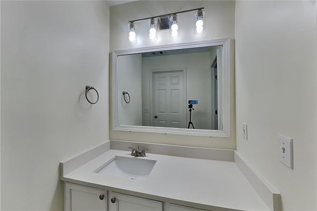3235 Continental Drive, Cumming, GA 30041