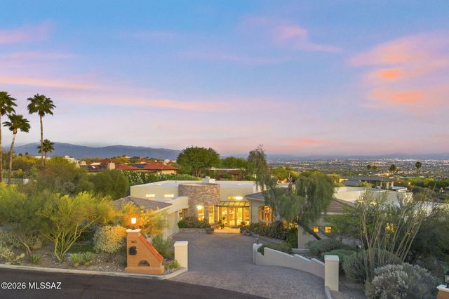 3140 E Crest Shadows Drive, Tucson, AZ 85718