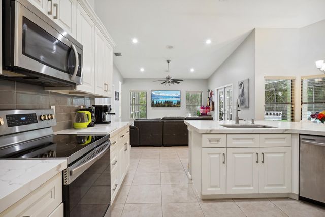 13823 Callington Drive, Wellington, FL 33414