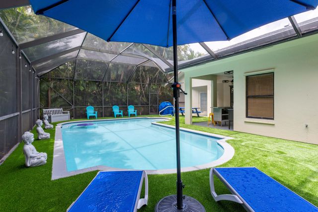 13823 Callington Drive, Wellington, FL 33414