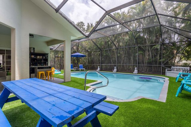 13823 Callington Drive, Wellington, FL 33414