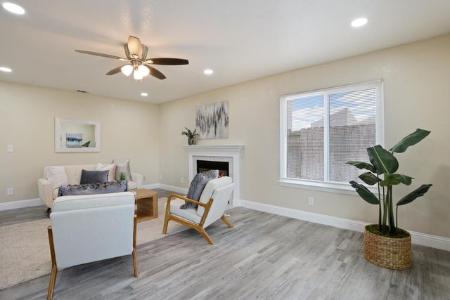 5816 Caribbean Cir, Stockton, CA 95210