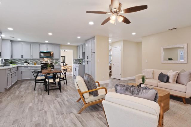 5816 Caribbean Cir, Stockton, CA 95210