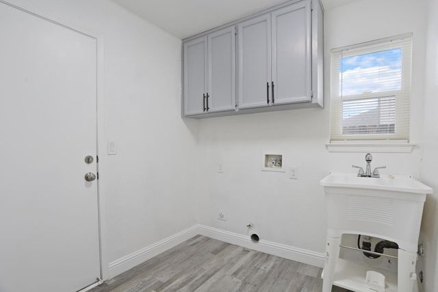 5816 Caribbean Cir, Stockton, CA 95210