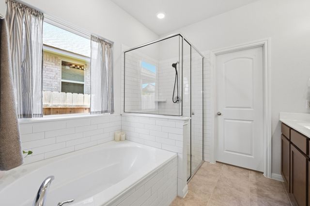 524 Possumhaw LN, San Marcos, TX 78666