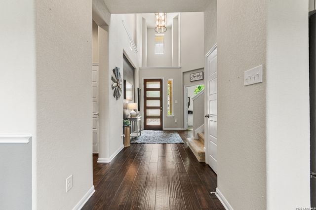 106 Escondido, Boerne, TX 78006