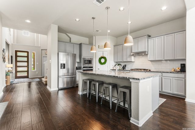 106 Escondido, Boerne, TX 78006