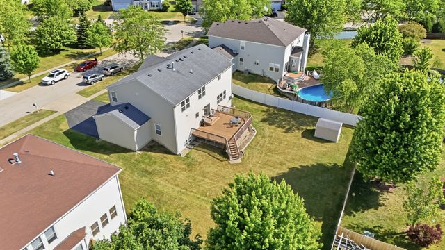 2905 Plumrose Lane, Mchenry, IL 60050