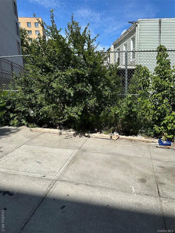 1287 Shakespeare Avenue, Bronx, NY 10452 — exterior