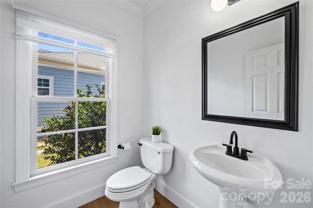 123 White Ash Drive E, Asheville, NC 28803