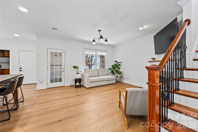 123 White Ash Drive E, Asheville, NC 28803