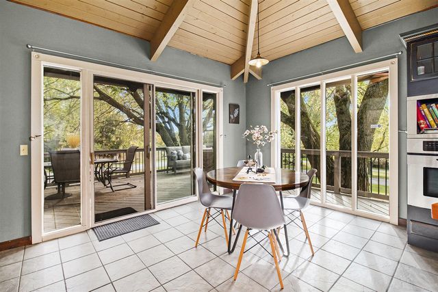 700 Mar-Lawn Drive, Manistee, MI 49660