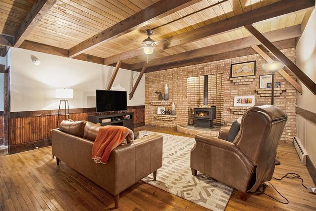 700 Mar-Lawn Drive, Manistee, MI 49660