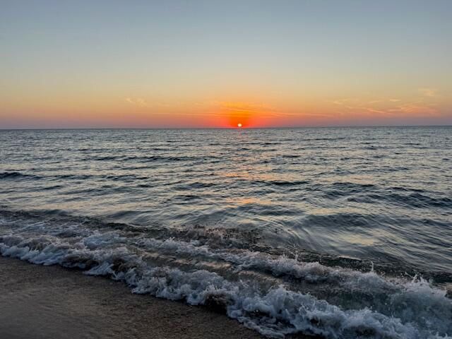 700 Mar-Lawn Drive, Manistee, MI 49660