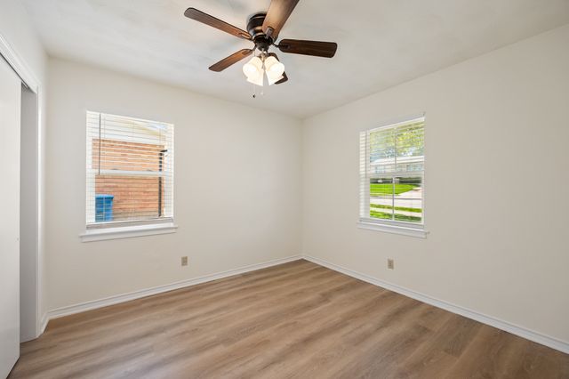 808 Jackson Street, Rockwall, TX 75087
