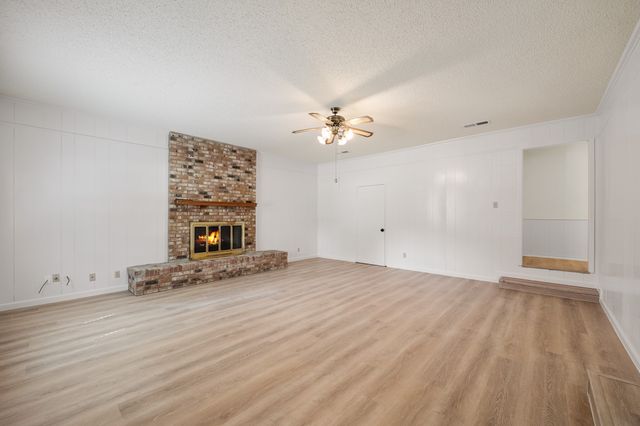 808 Jackson Street, Rockwall, TX 75087