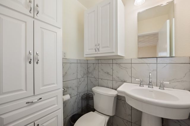 808 Jackson Street, Rockwall, TX 75087