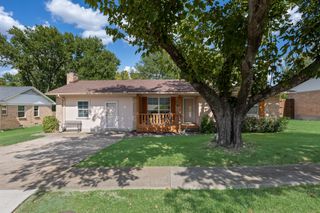 808 Jackson Street, Rockwall, TX 75087