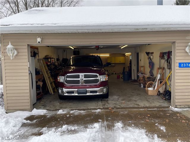 2376 Bay Meadow Street, Madison, OH 44057