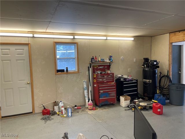 2376 Bay Meadow Street, Madison, OH 44057