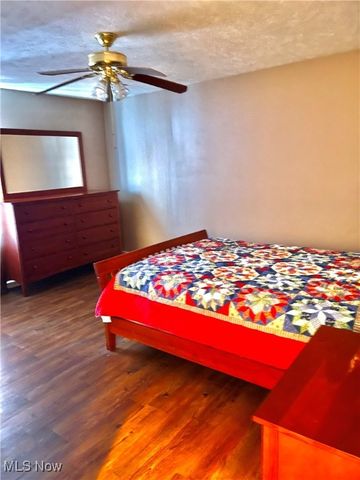 2376 Bay Meadow Street, Madison, OH 44057